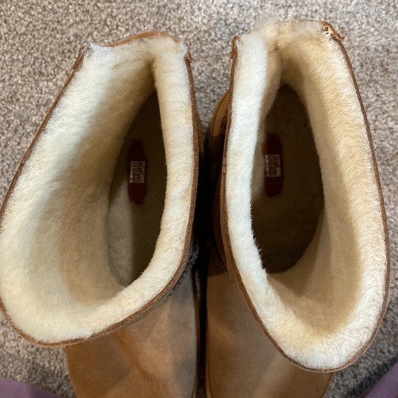 Fitflop Mukluk boots. Size 8 women. - Picture 7 of 7
